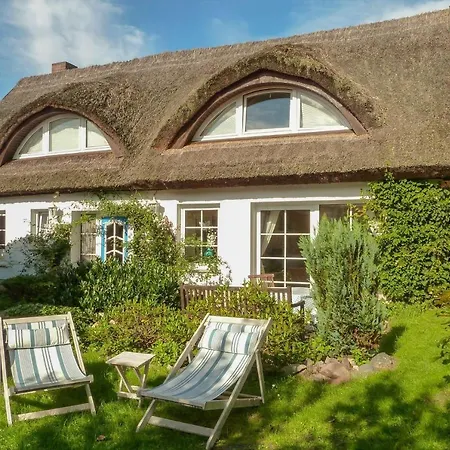 Ferienhaus Reetdachhaus